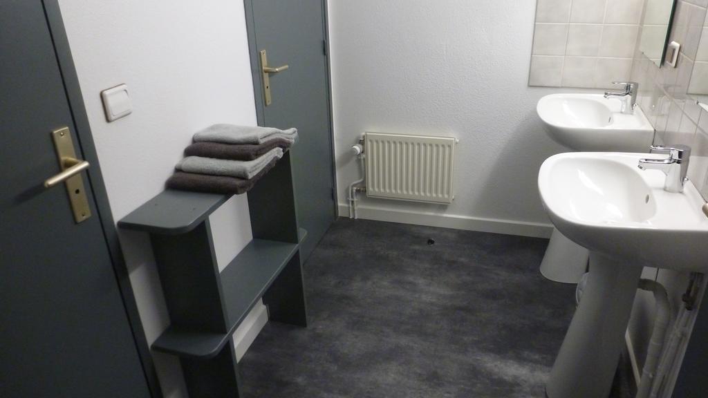 Le Gite Du Velay Bains Eksteriør billede